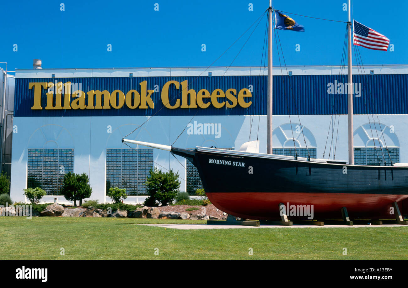 Tillamook Cheese Factory on the Oregon coast Stock Photo Alamy