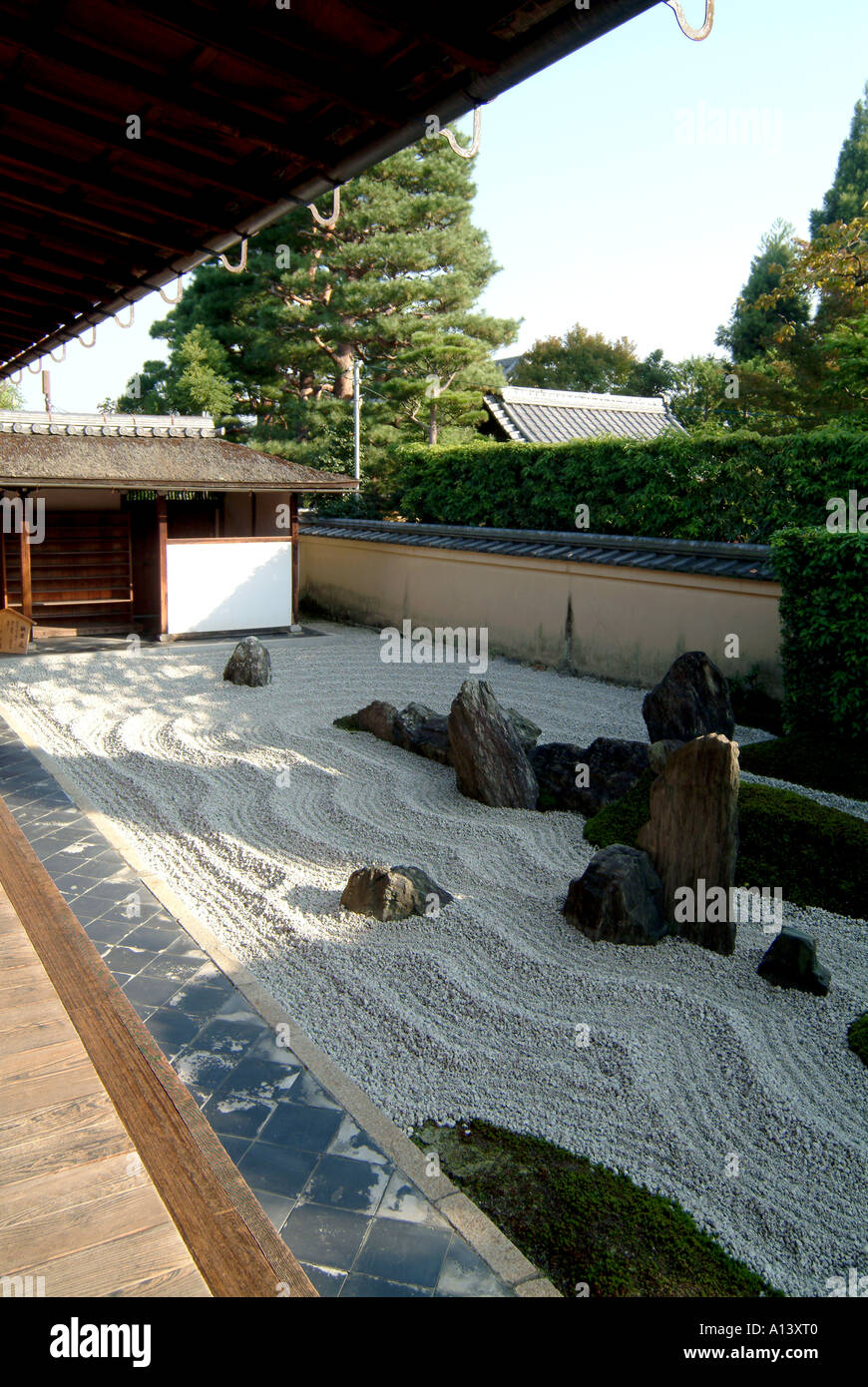Zen raked gravel garden at Zuiho-in within Daitokuji Temple Kyoto Japan Stock Photo