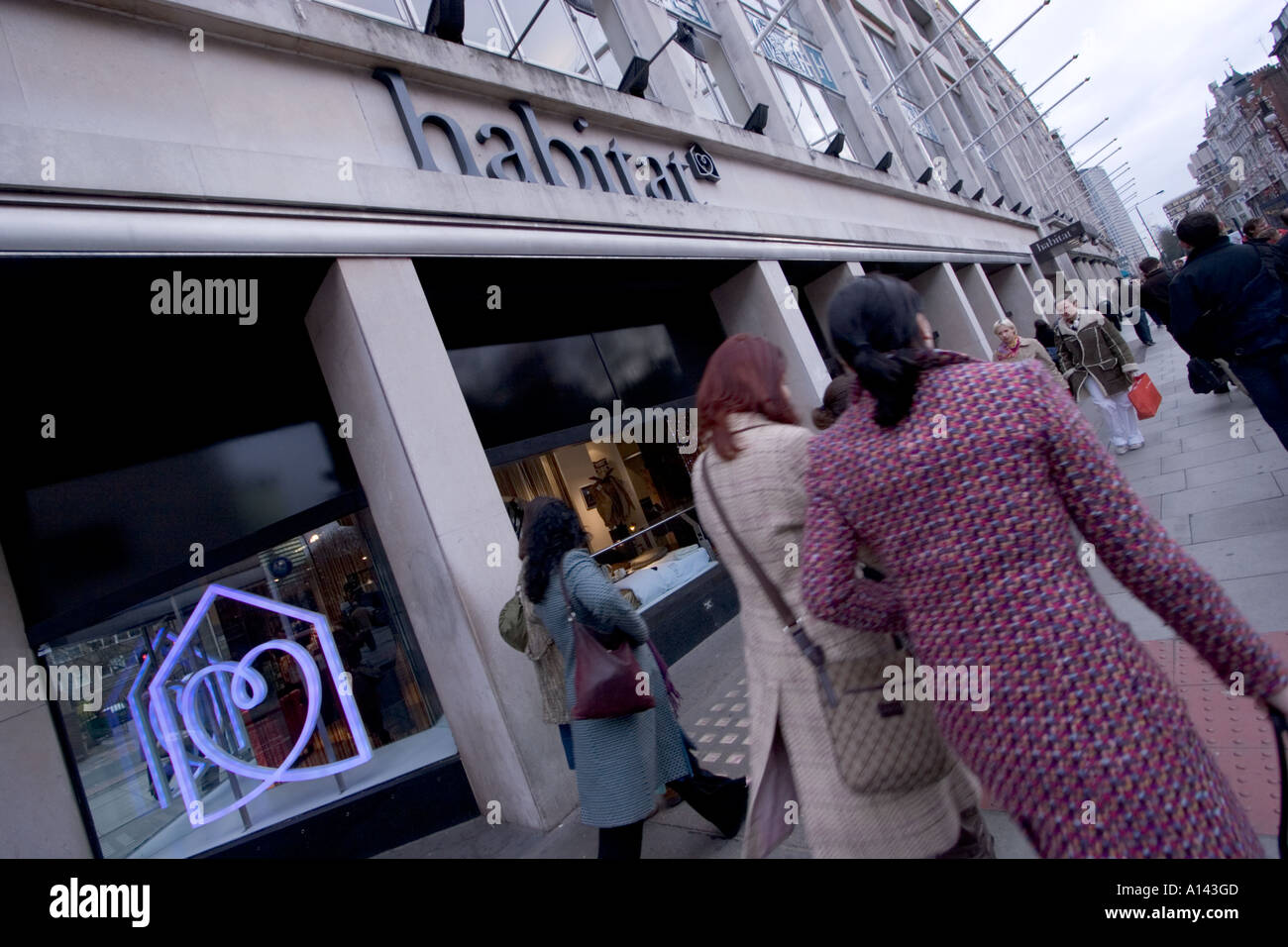 Tottenham court rd london hires stock photography and images Alamy