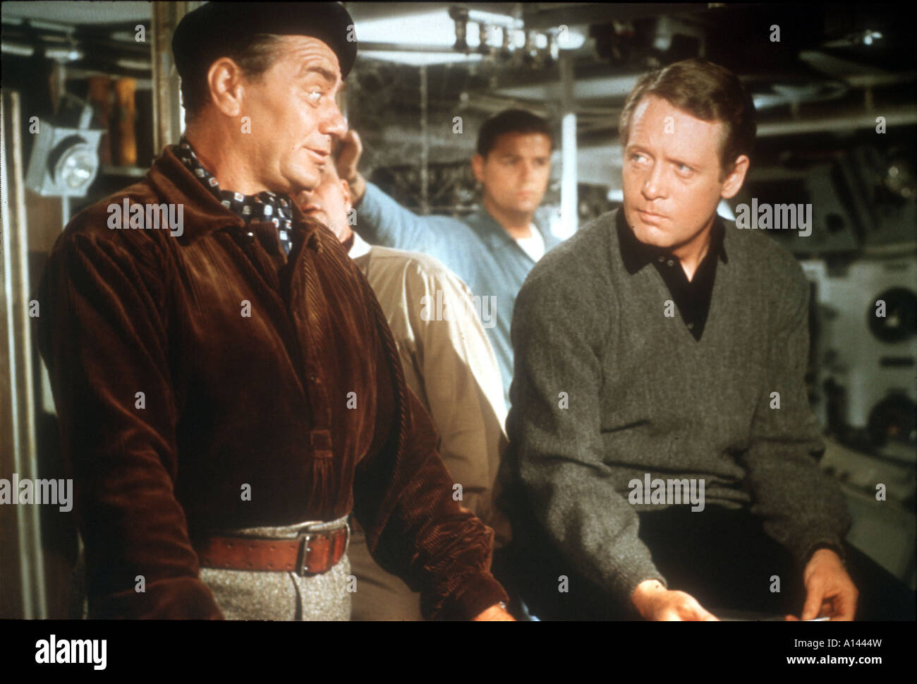 Ice Station Zebra Year 1968 Director John Sturges Ernest Borgnine Patrick Mcgoohan Stock Photo Alamy