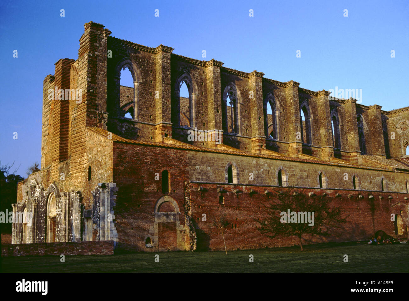 Italy Tuscany monastery of San Galgano ruin Stock Photo