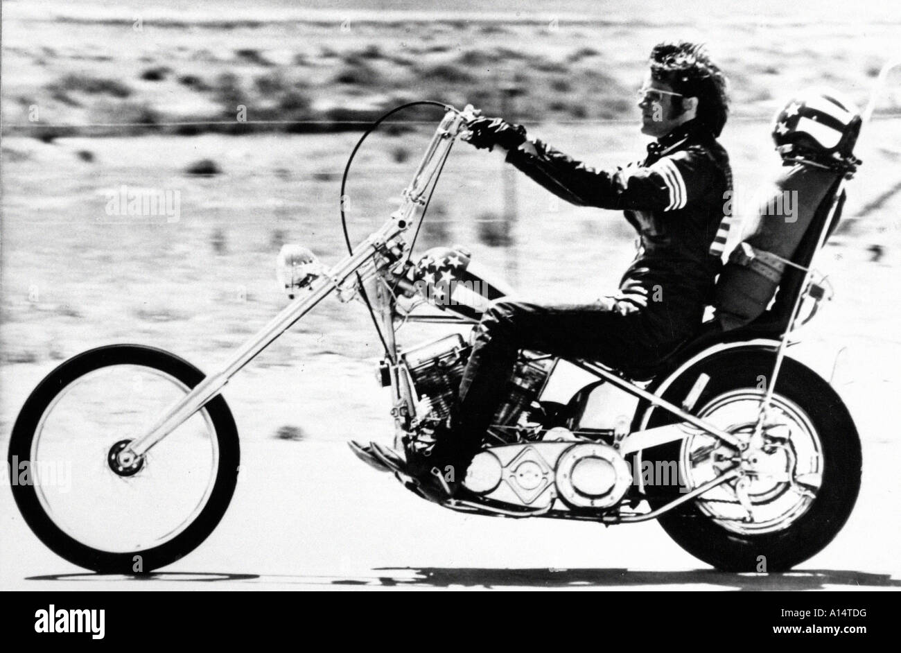 Easy rider 1969 Dennis Hopper Peter Fonda Stock Photo Alamy