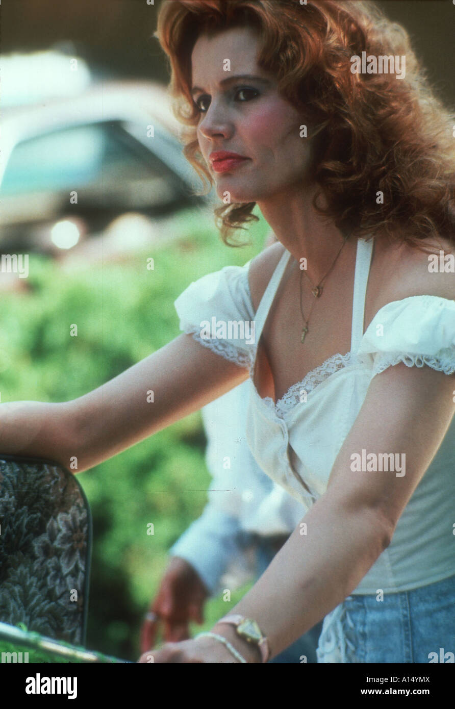 Thelma And Louise Year 1990 Director Ridley Scott Geena Davis Stock Photo Alamy