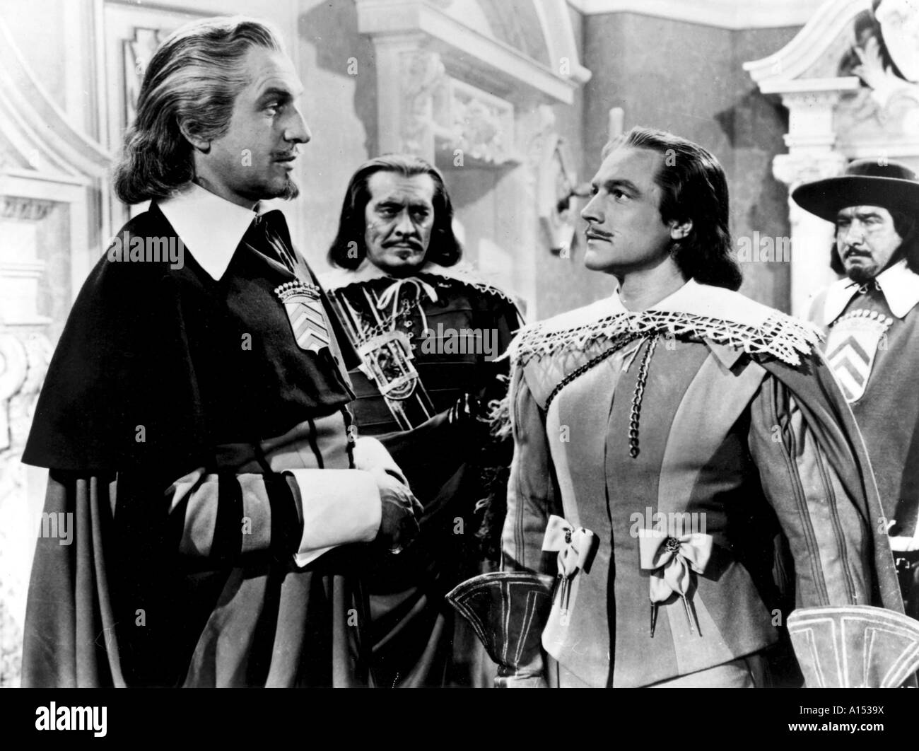 Три мушкетёра джин келли. Три мушкетера 1948. Три мушкетера 1948. Три мушкетёра франция 1961. Три мушкетера / the three musketeers 1948.