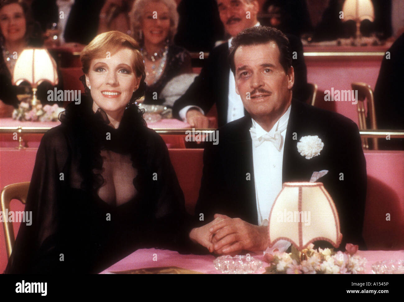 Christmas Movie With Julie Andrews And James Garner Victor Victoria Costume