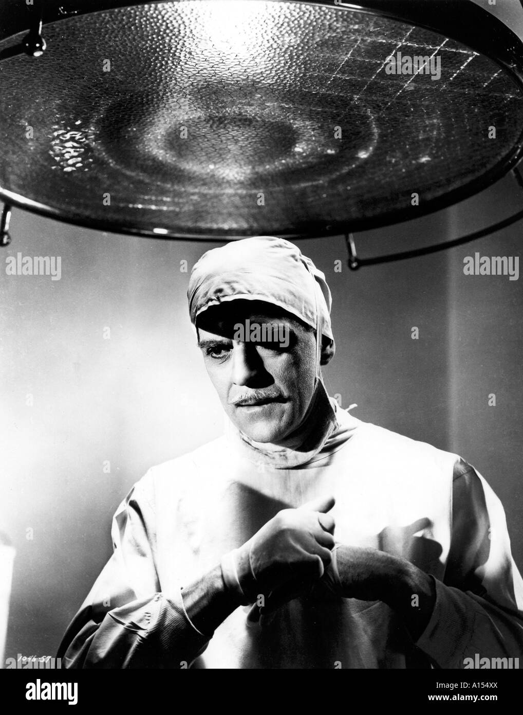 Boris karloff black friday 1940 hi-res stock photography and images - Alamy