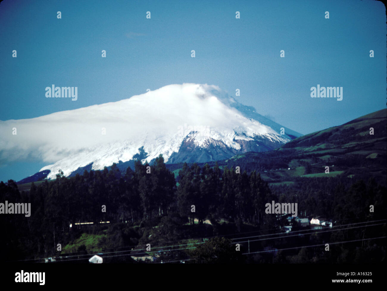 SOUTH AMERICA ECUADOR COTOPAXI Stock Photo - Alamy