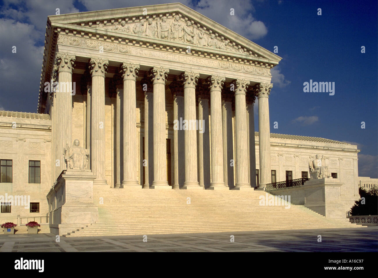 U.S. Supreme Court building, Washington D.C. Stock Photo