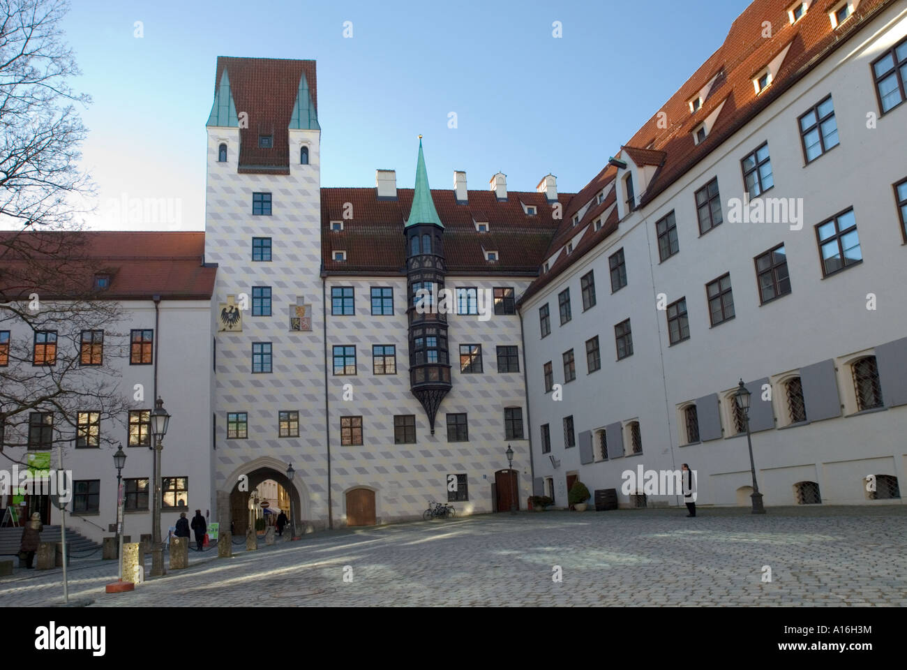 Alter hof hi-res stock photography and images - Alamy