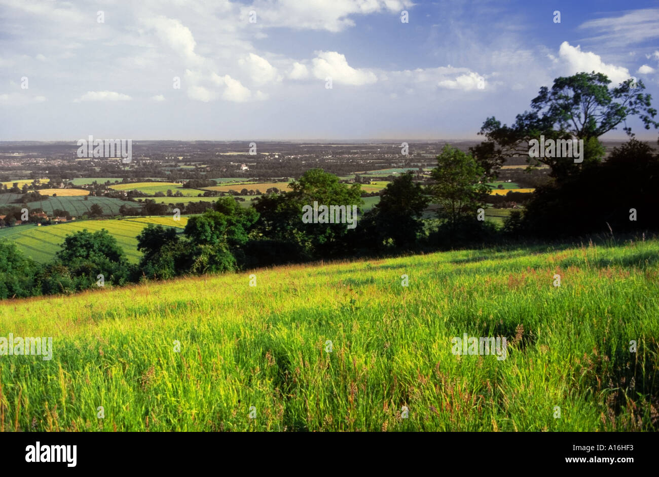 Long distance footpath kent hi-res stock photography and images - Alamy