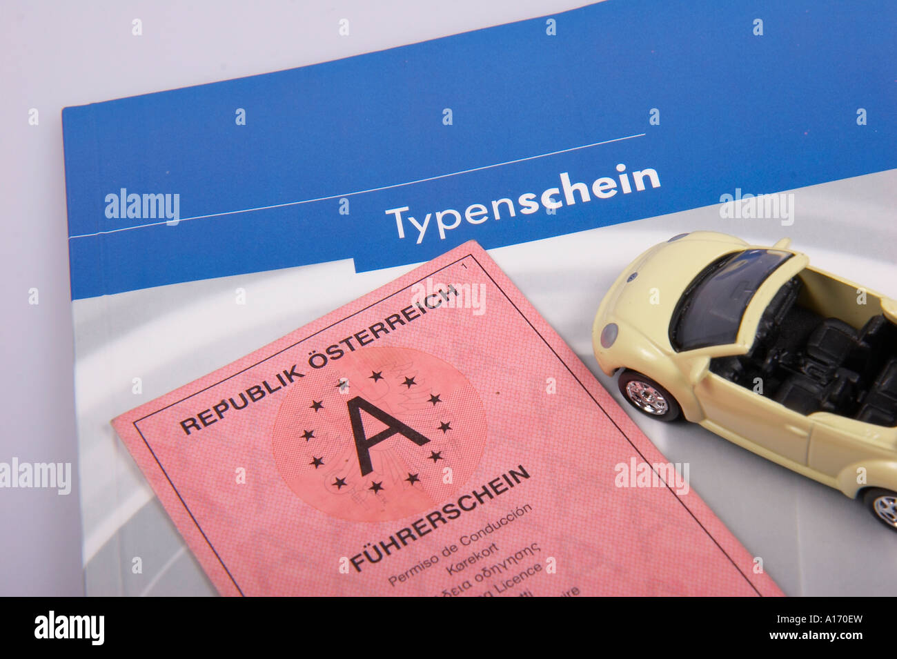 vehicle registration document / driving licence Stock Photo Alamy