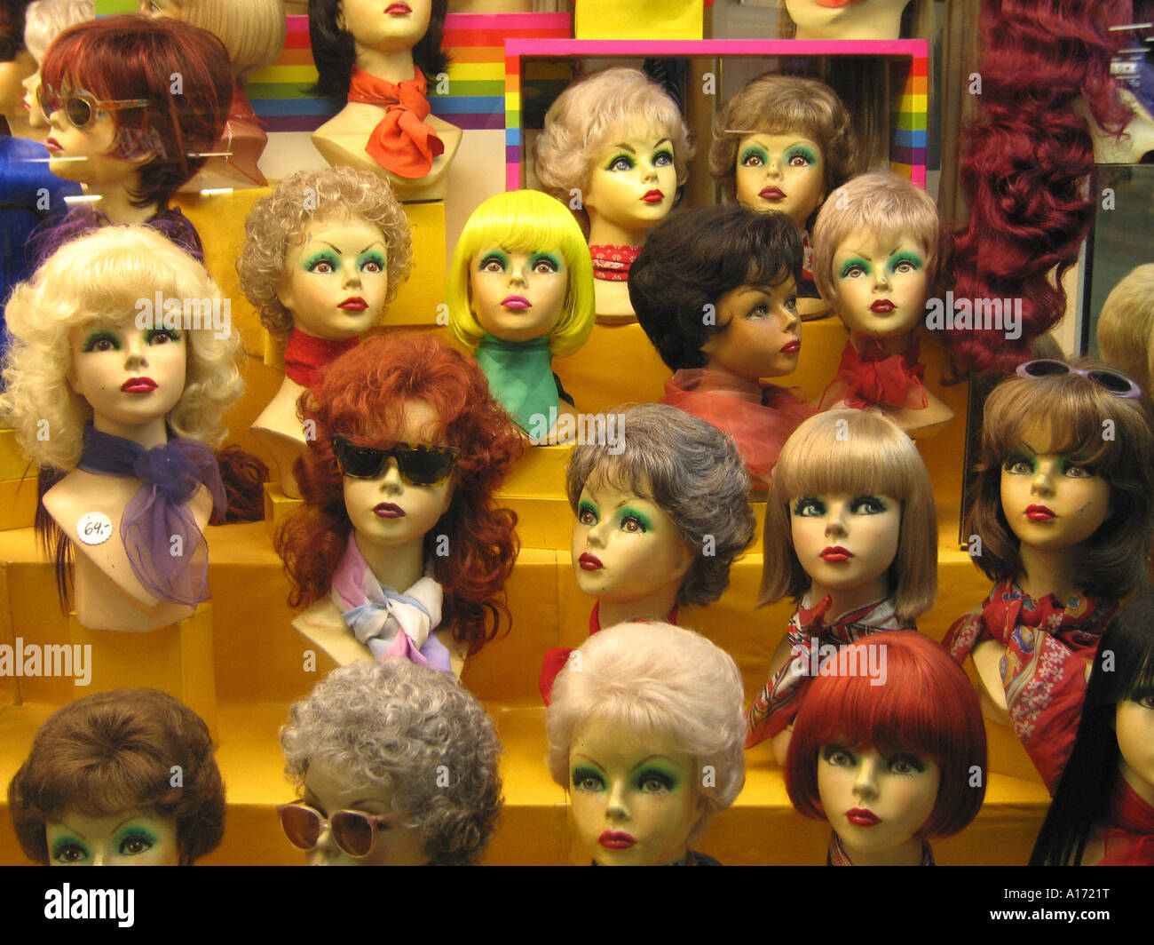 Page 9 S Wig High Resolution Stock Photography And Images Alamy