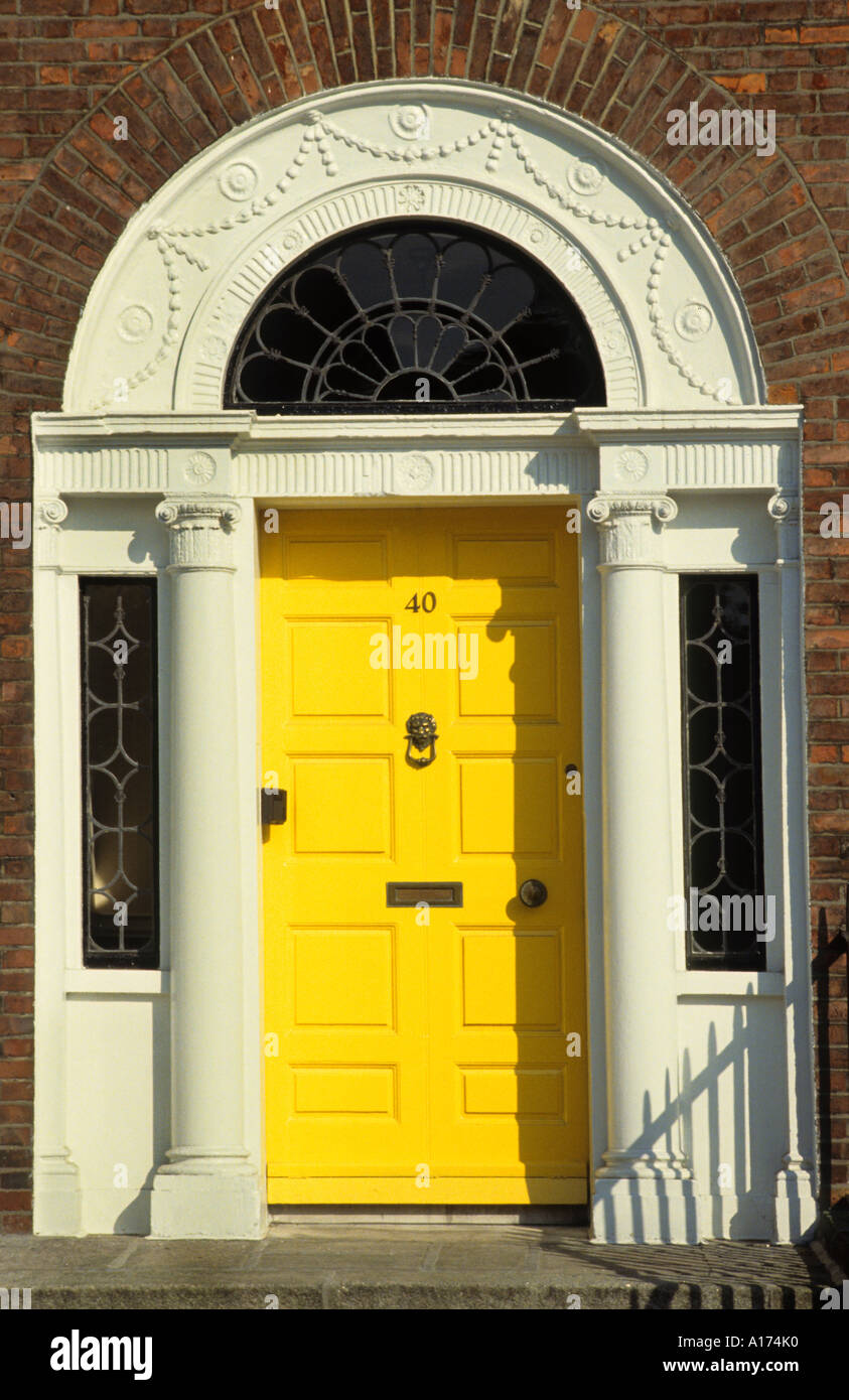 Dublin Fitzwilliam Square Merrion door doors house Stock Photo