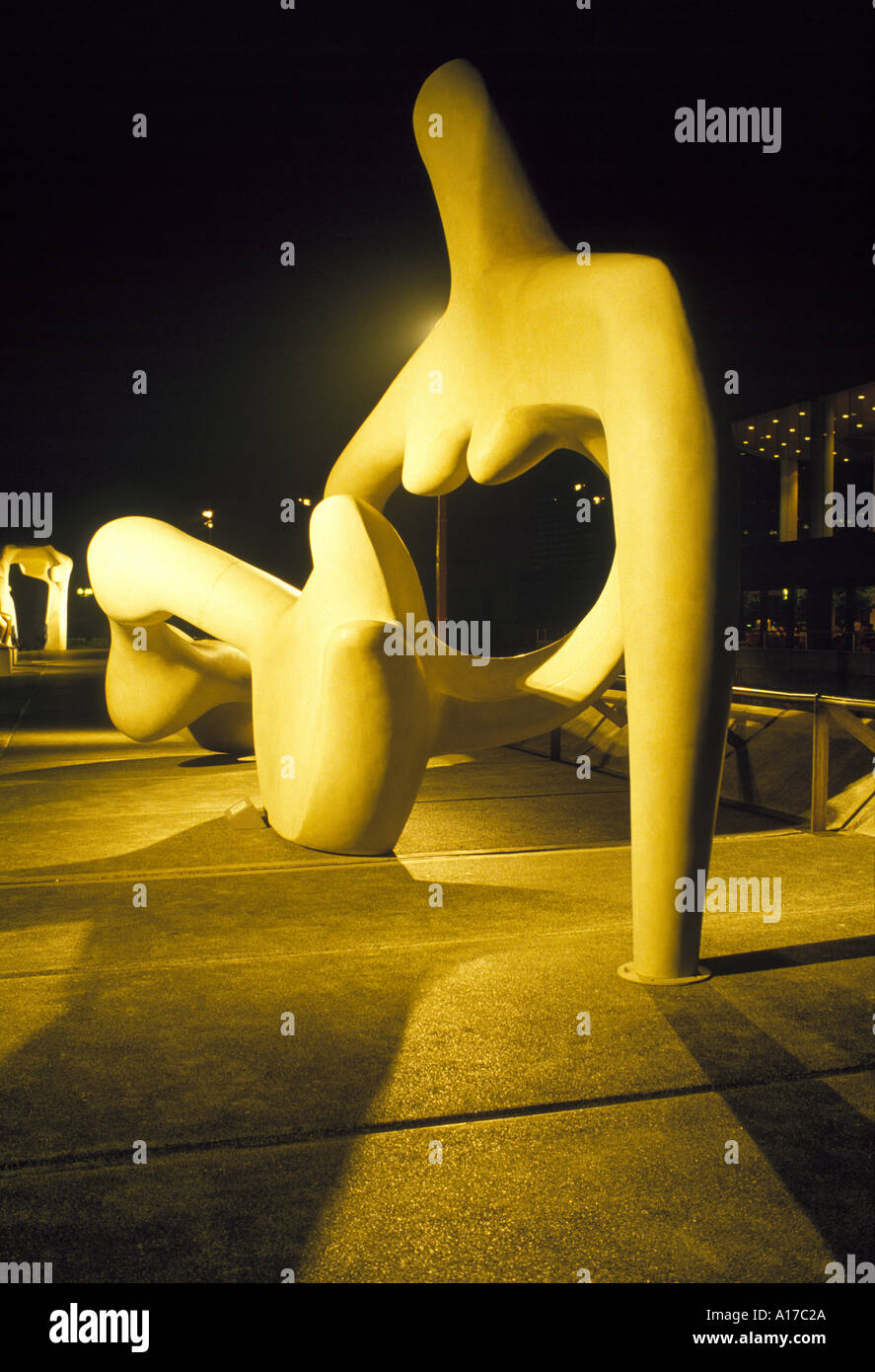 Henry Moore sculpture Hong Kong Stock Photo