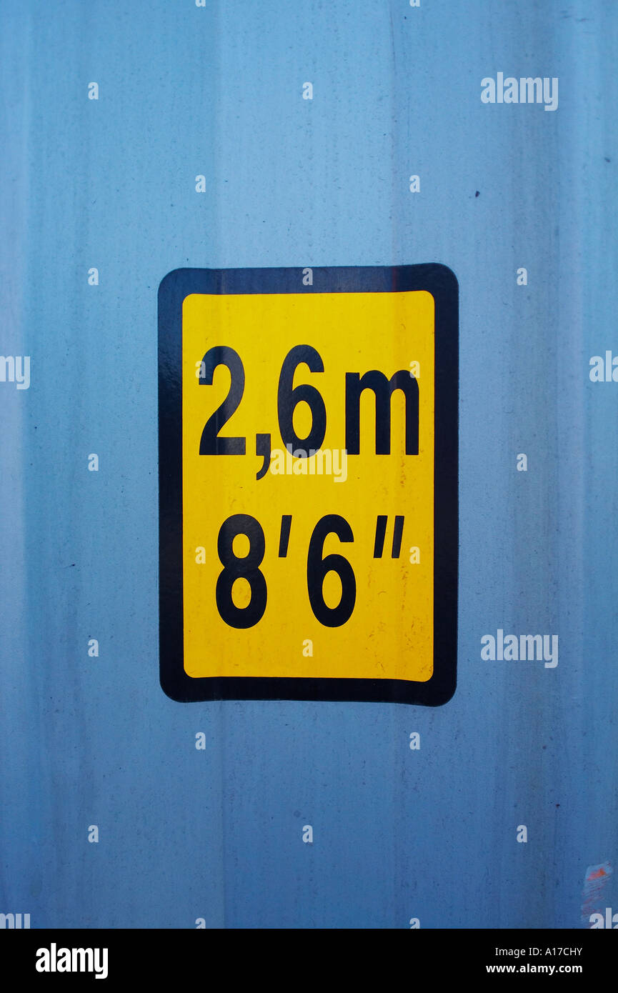 Container Is Full Sign sign on a container Stock Photo - Alamy