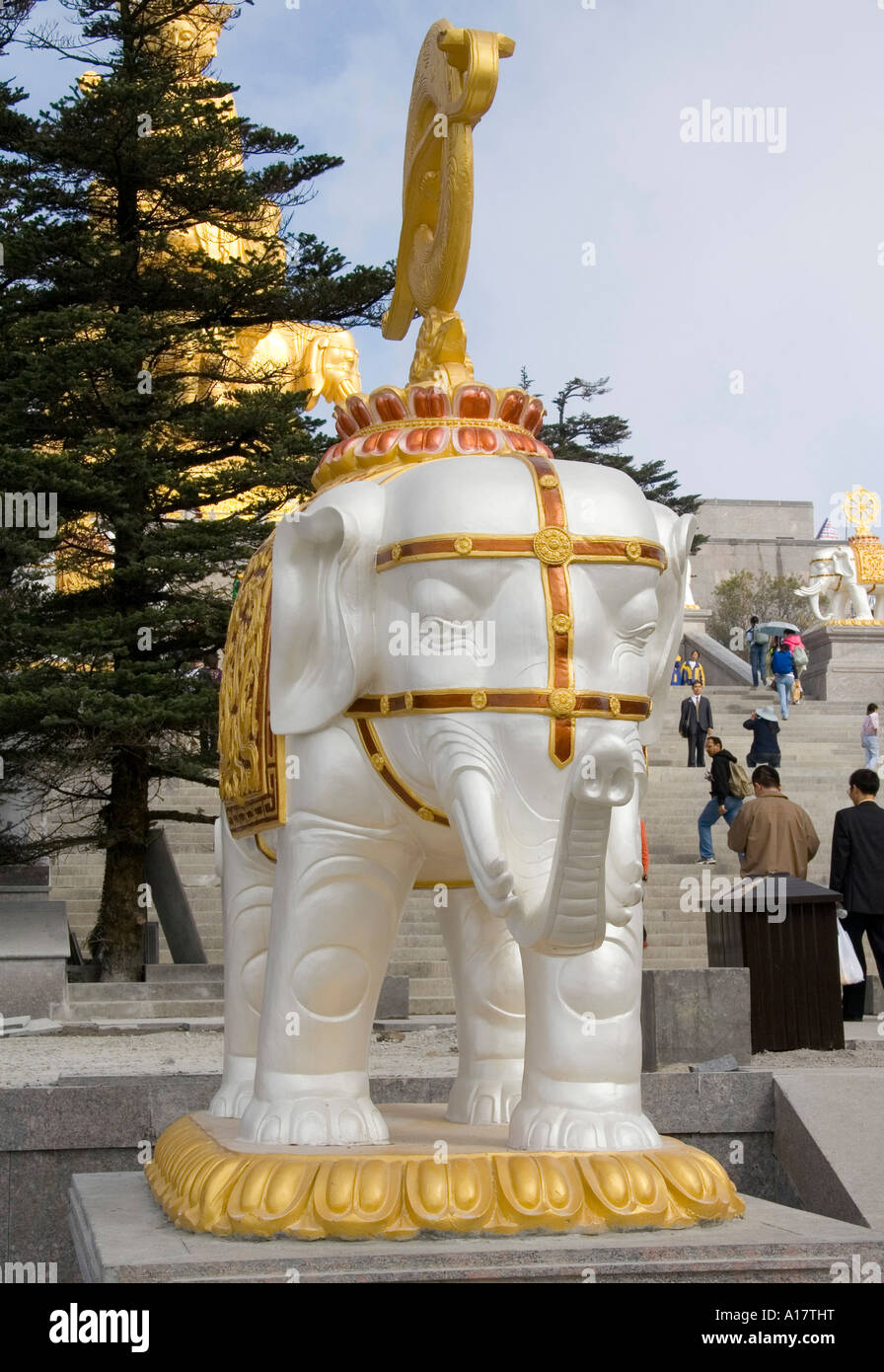 Elephant statue at Golden Summit,Mt Emei,China Stock Photo