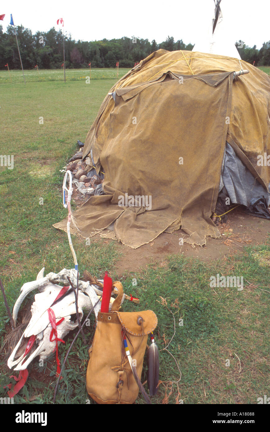 Native sweat lodge hi-res stock photography and images - Alamy