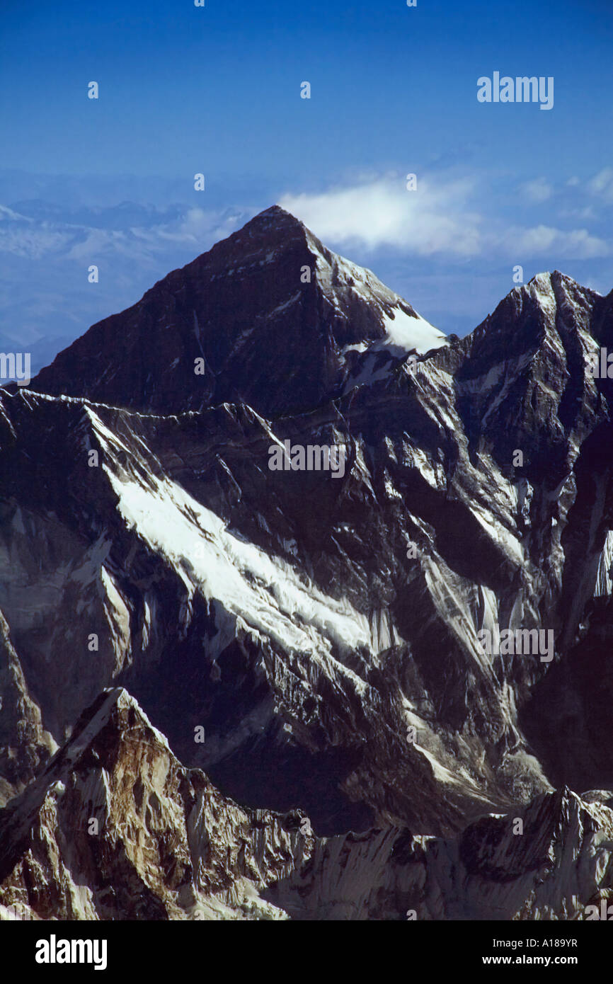 Everest summit pyramid with banner cloud showing the sedimentary