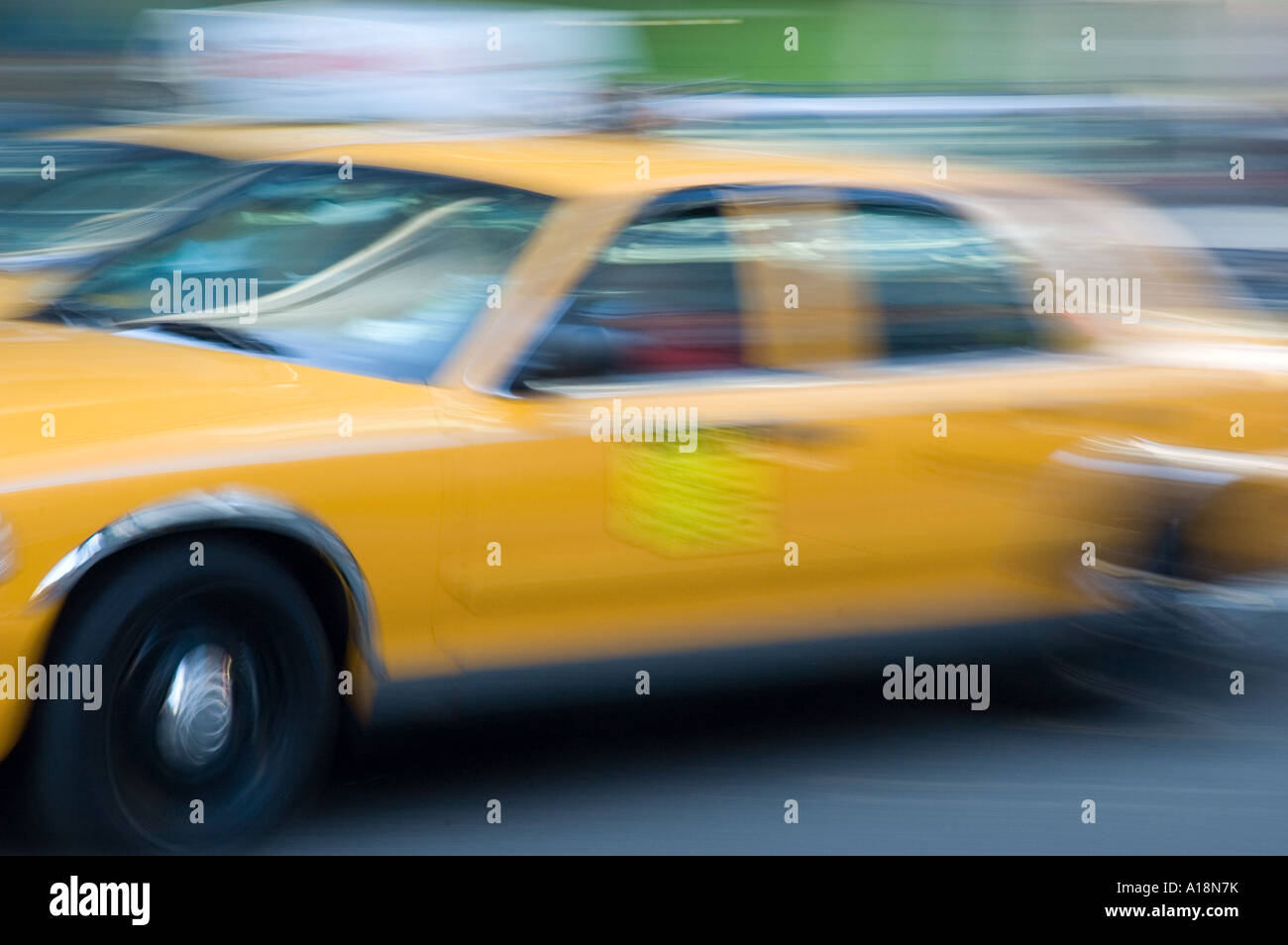 Ford taurus taxi hi-res stock photography and images - Alamy