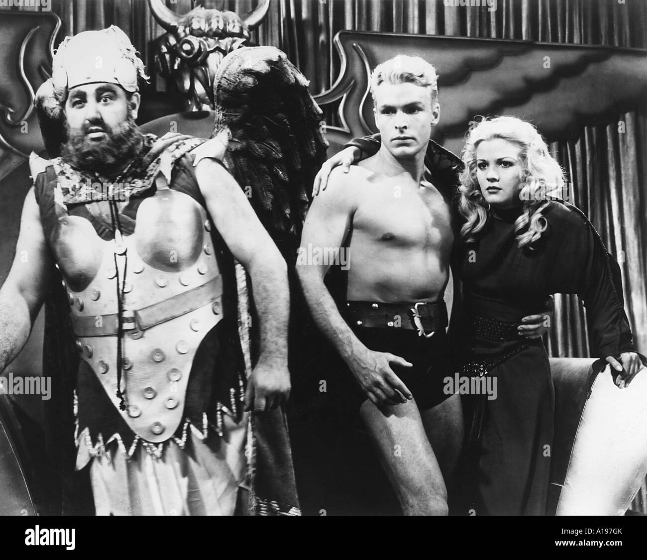 FLASH GORDON 1936 film serial with John Lipson as King Vultan, Buster Crabbe centre and Jean Rogers Stock Photo