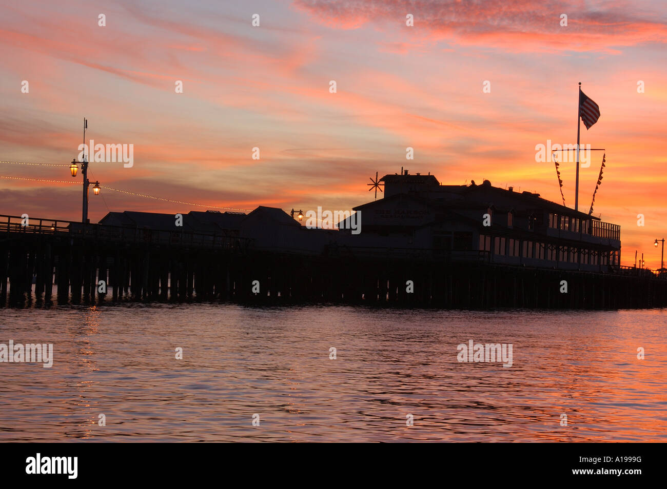 Stearns wharf silhouette hi-res stock photography and images - Alamy