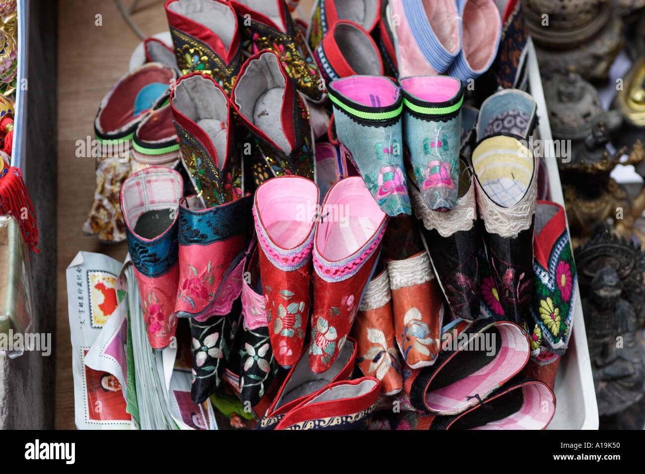 Silk shoes For Sale Cat Street Antique Market Upper Lascar Row Hong Kong China Stock Photo