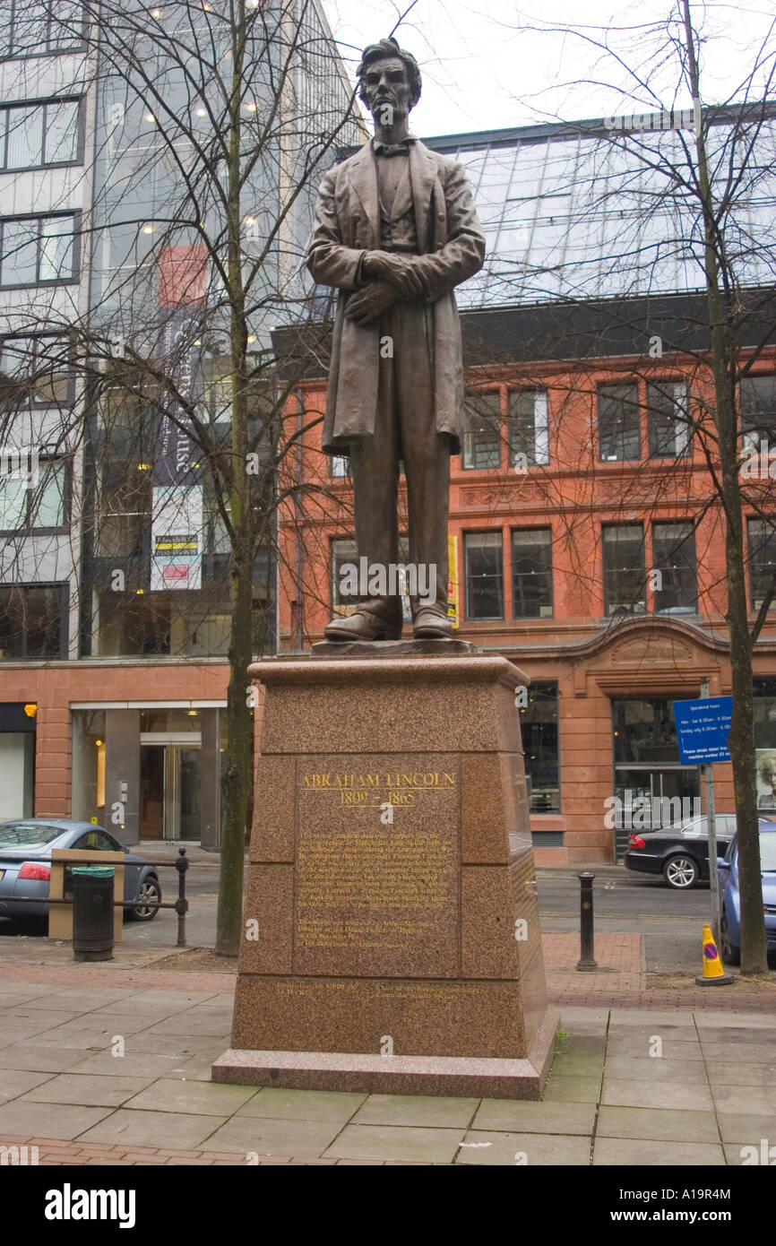 Statue of Abraham Lincoln, Lincoln Square, Manchester Stock Photo Alamy