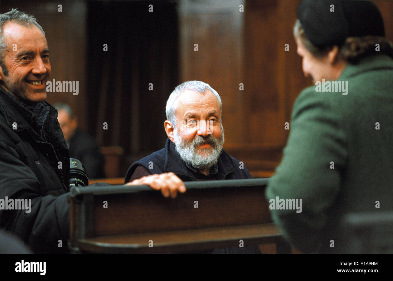 Vera Drake Year 2005 Director Mike Leigh Mike Leigh Shooting picture Stock Photo