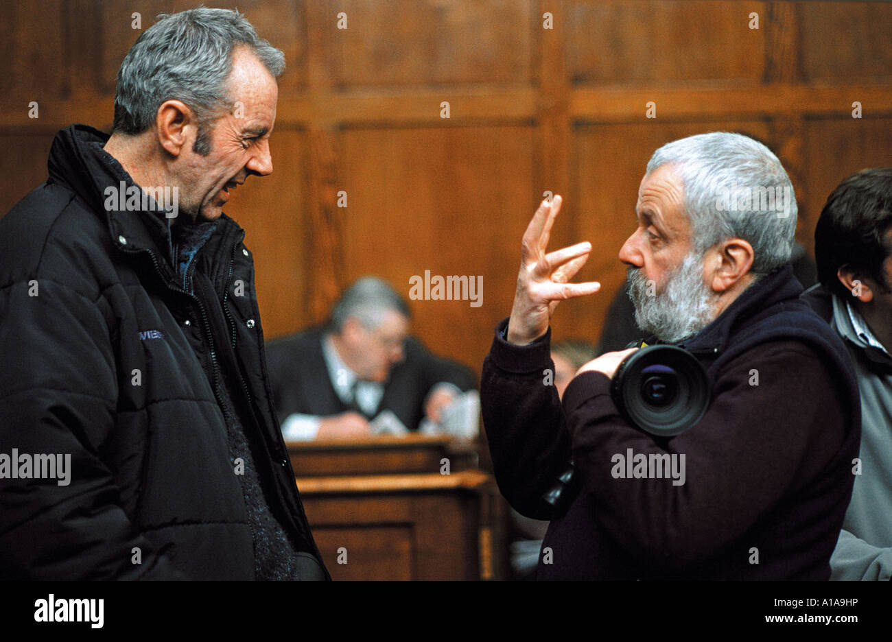 Vera Drake Year 2005 Director Mike Leigh Mike Leigh Shooting picture Stock Photo