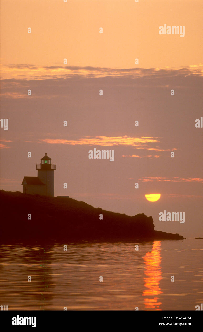 sunrise at curtis island light camden maine Stock Photo