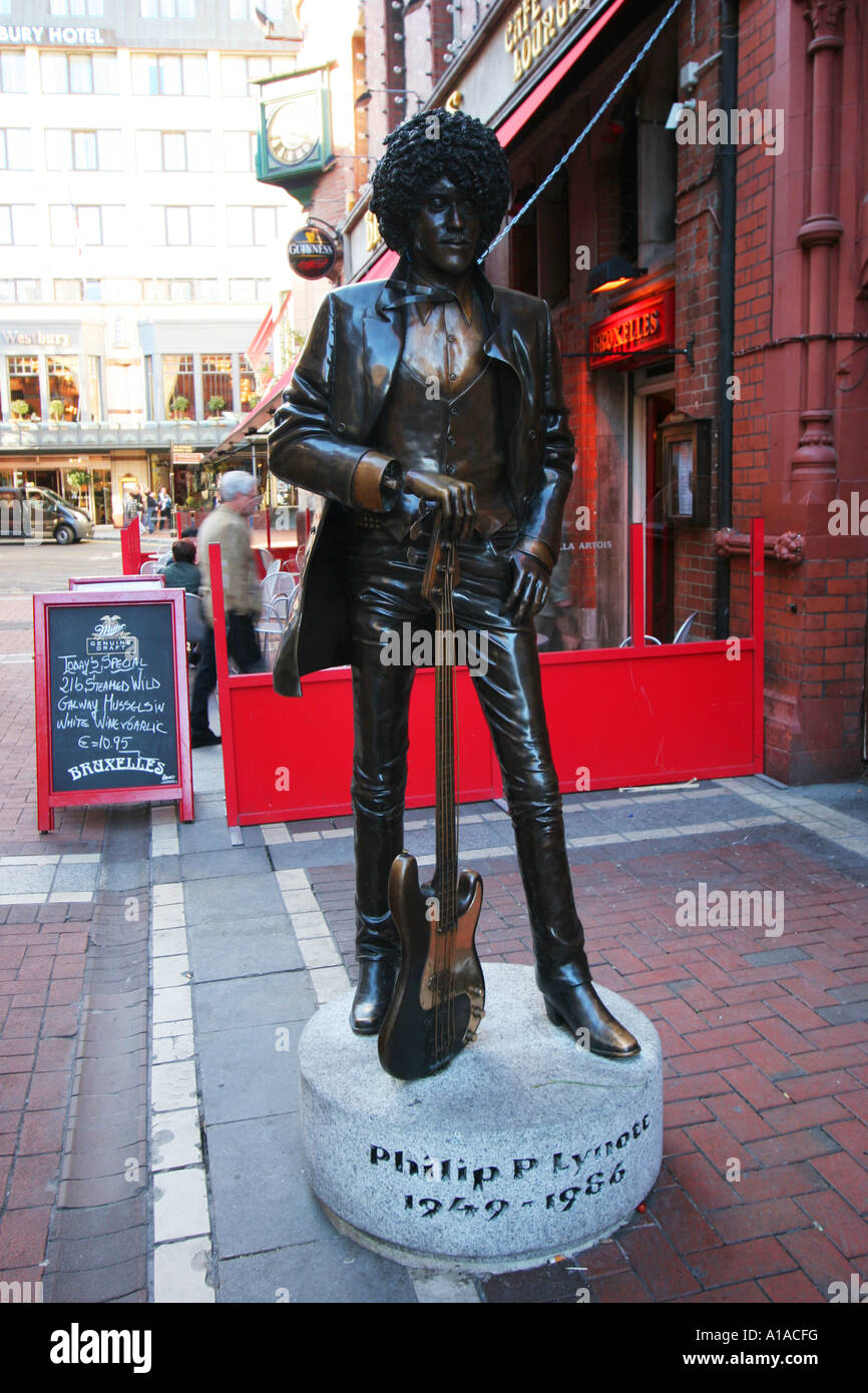 Phil Lynott figure at Grafton Street , Dublin , Leinster , Ireland , Europe  Stock Photo - Alamy