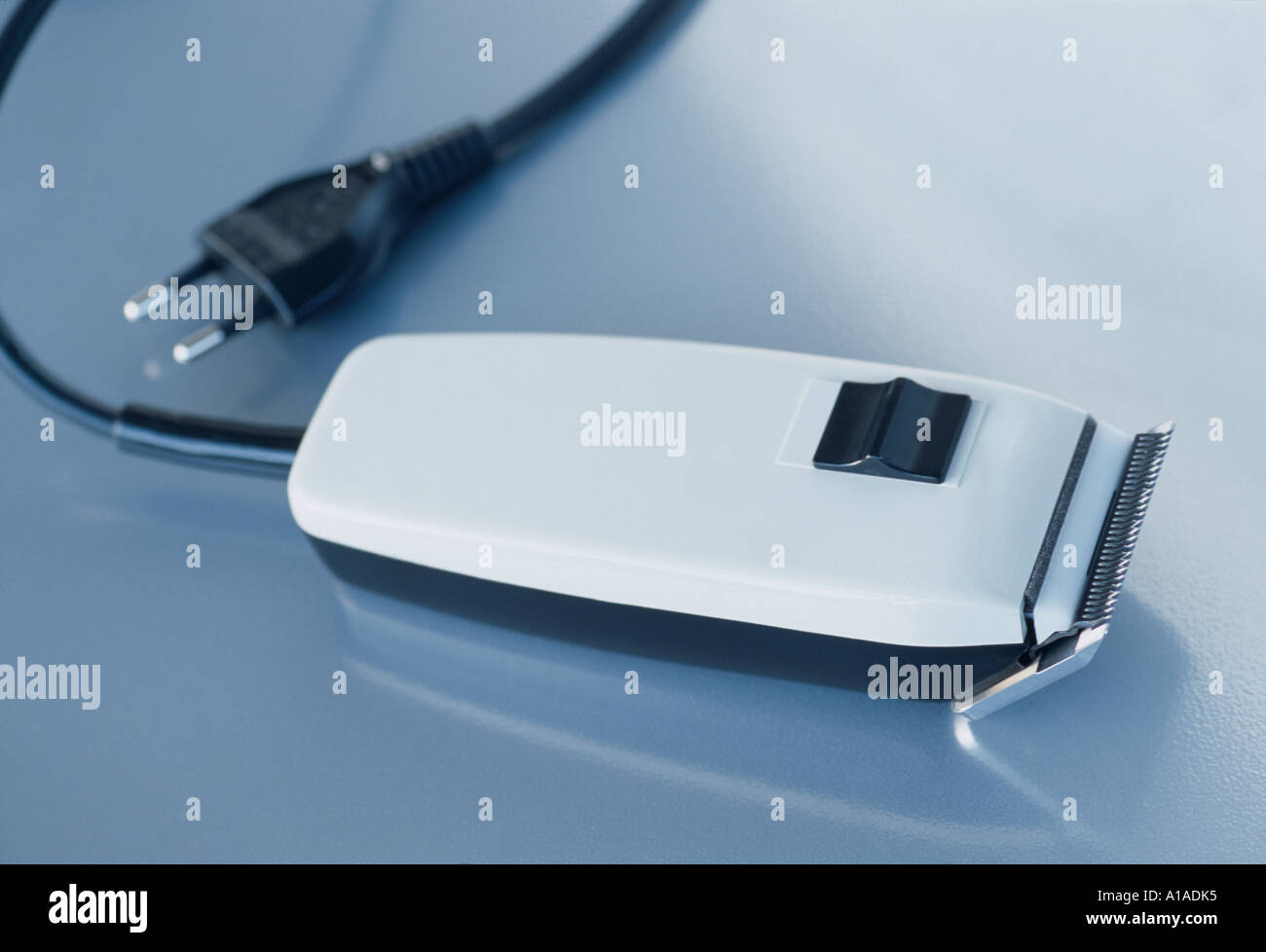 Electrical razor hi-res stock photography and images - Alamy