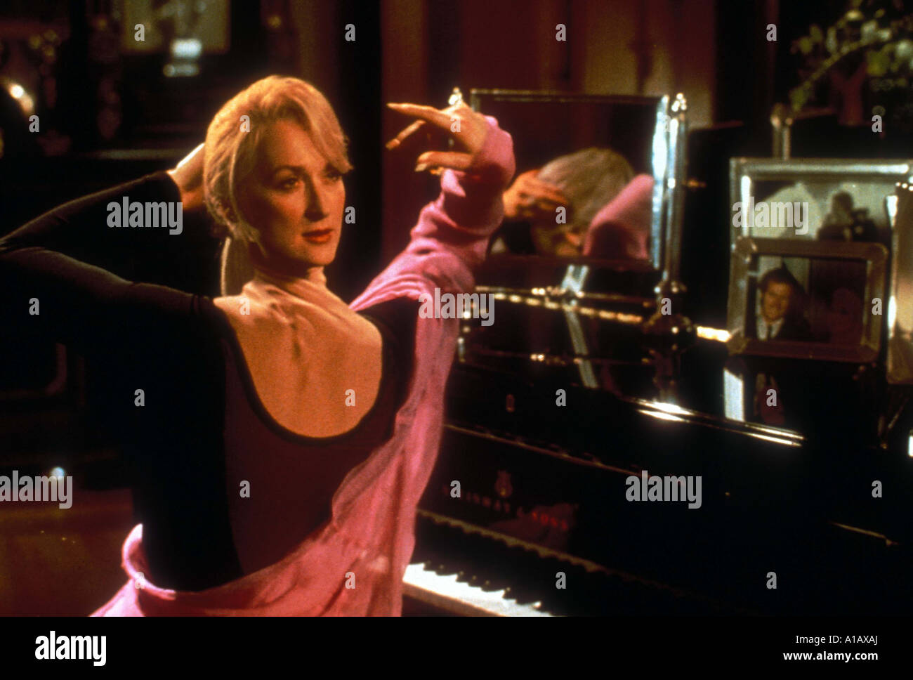 Death Becomes Her Year 1992 Director Robert Zemeckis Meryl Streep Stock