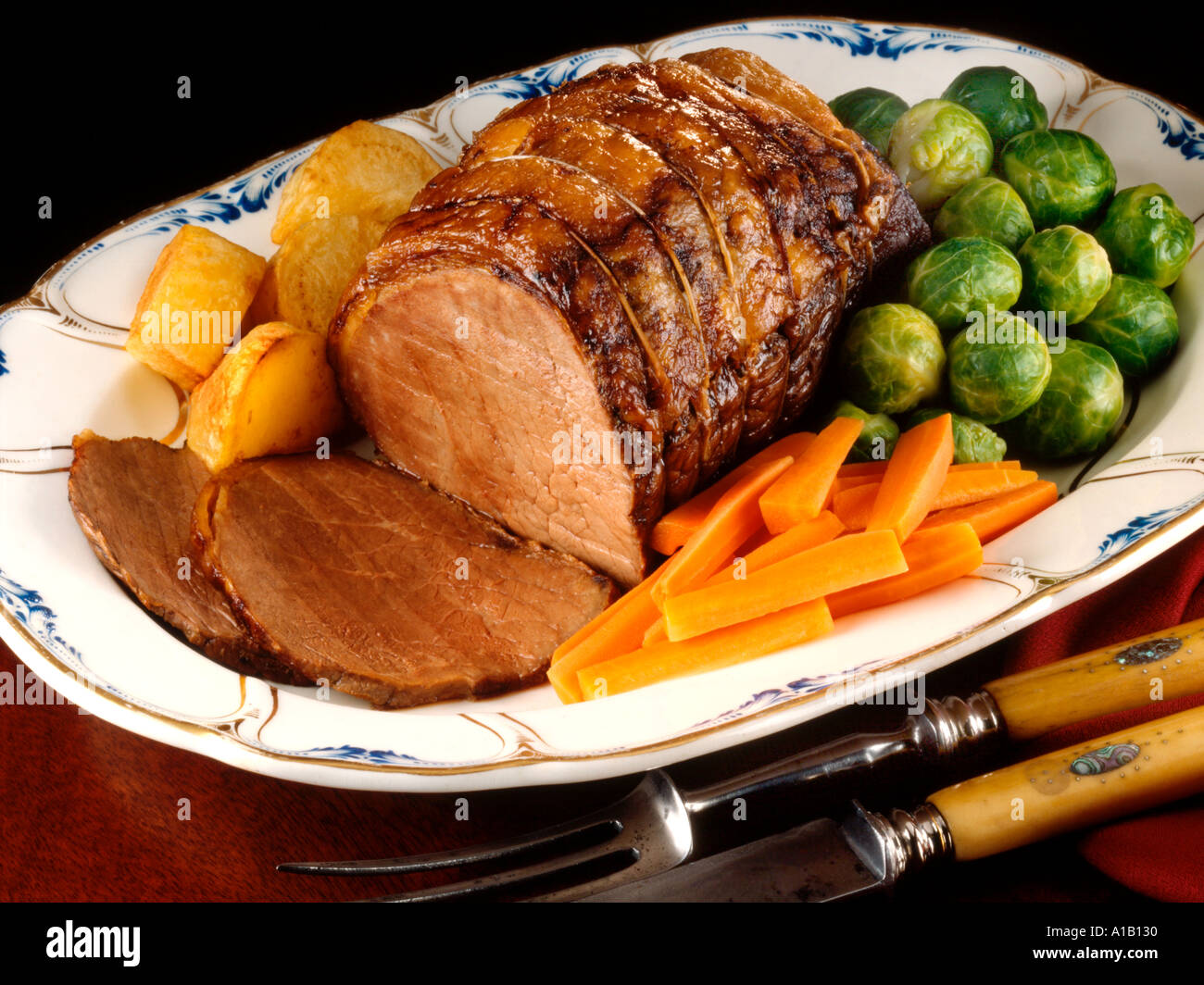 ROAST BEEF DINNER Stock Photo Alamy