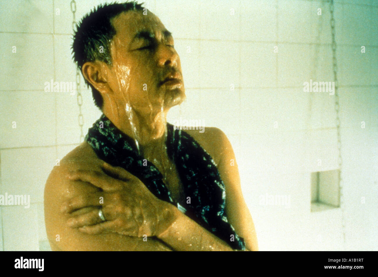 Shower Year 2000 Director Zhang Yang Jiang Wu Stock Photo Alamy