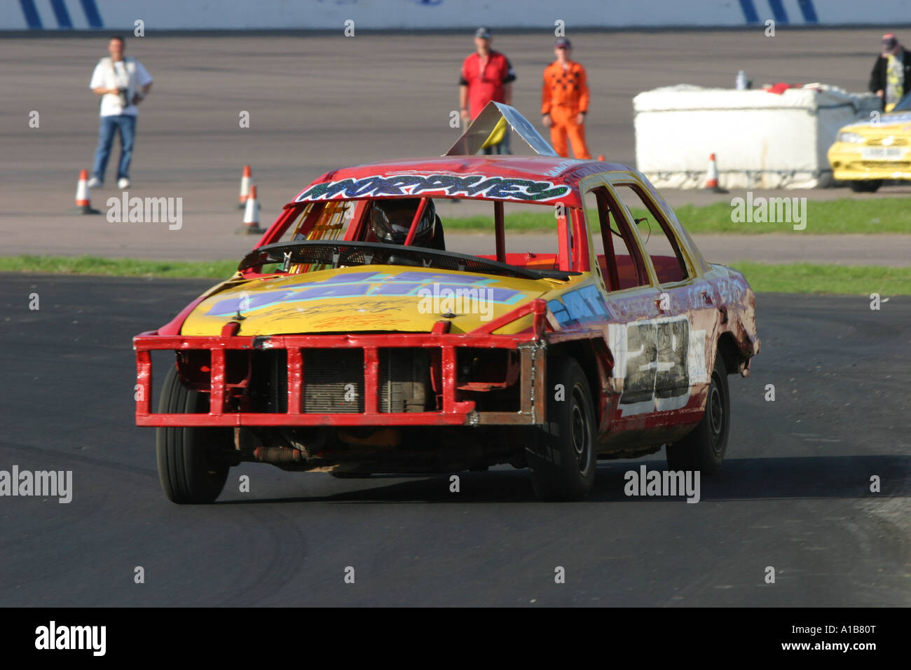 Competitive circuit racing hi-res stock photography and images - Alamy