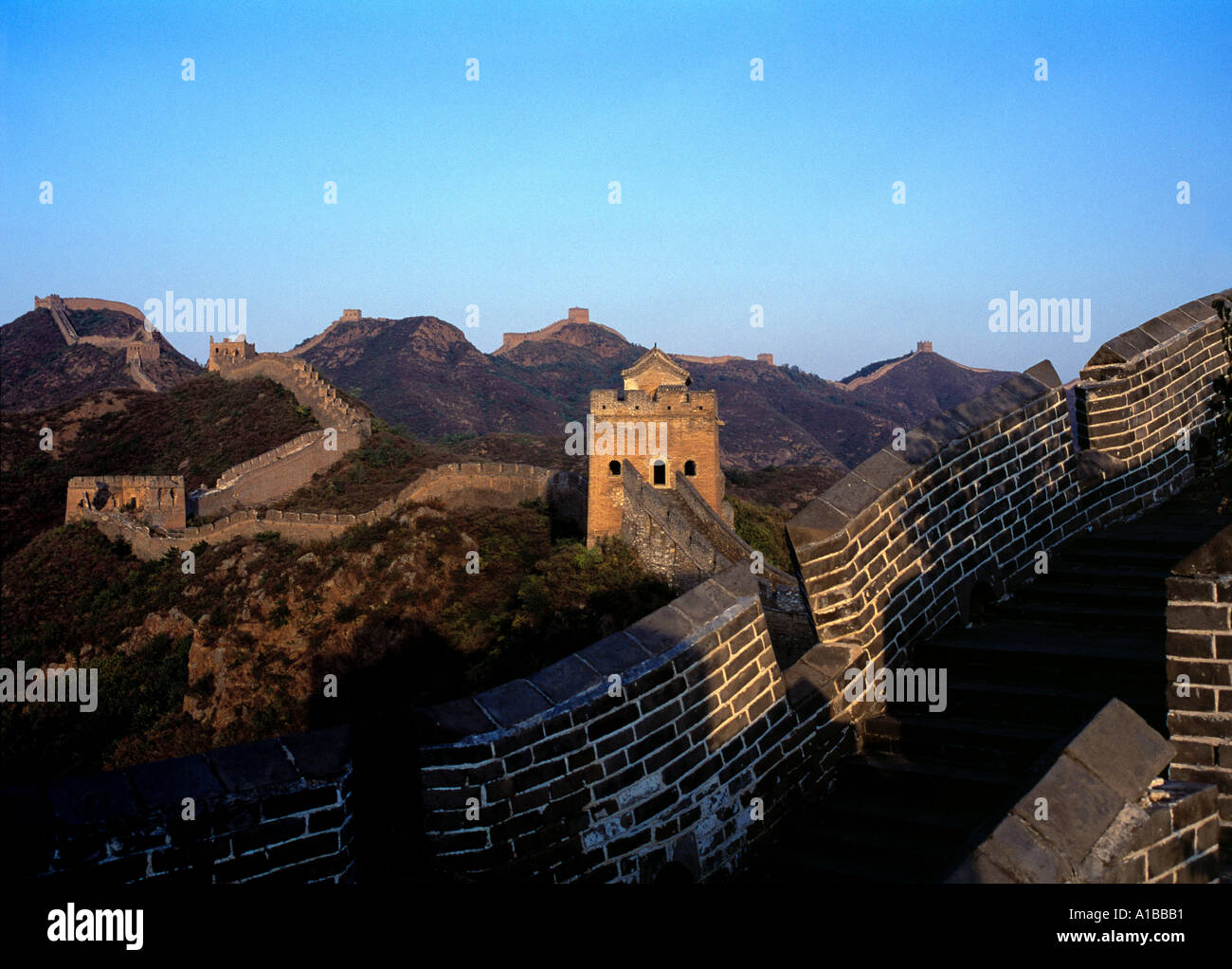 China wall sunset hi-res stock photography and images - Alamy