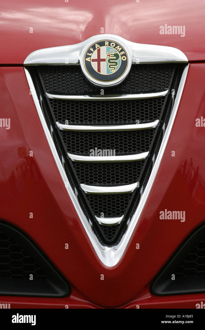 Alfa Red Alfa Romeo GT front radiator grill grille Northern Ireland Stock  Photo - Alamy