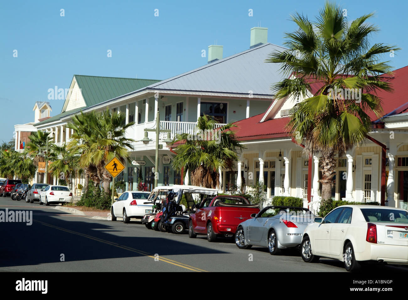 Sumter Landing an exculsive retirement village. The Villages Lady Lake