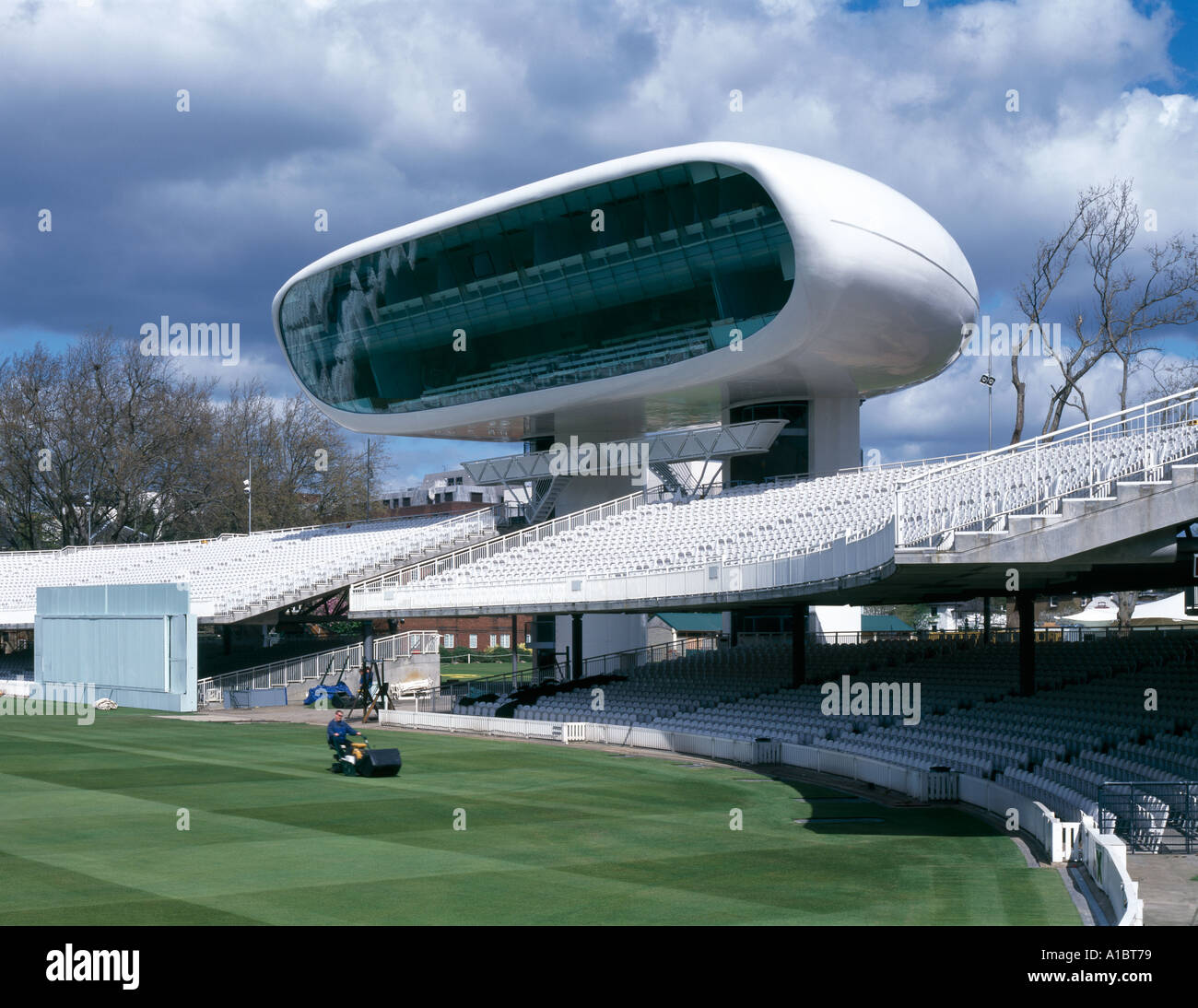 Lord's Cricket Ground Media Centre, London – Projects – ElliottWood