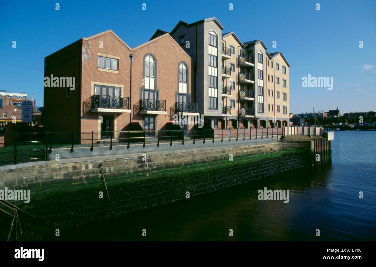 Tyne dock hires stock photography and images Alamy