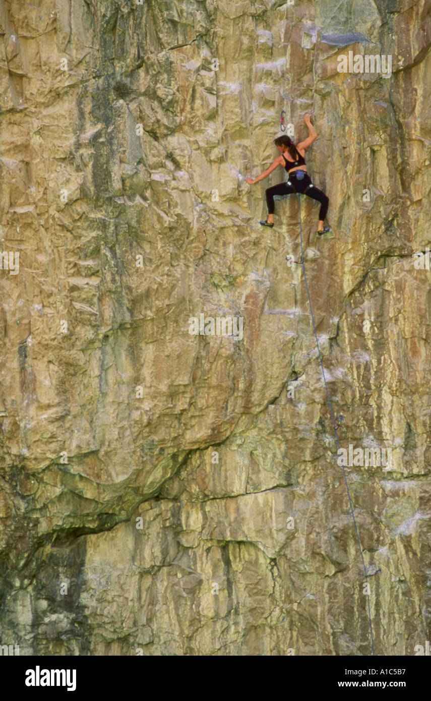 Tension climb climber climbing hires stock photography and images Alamy