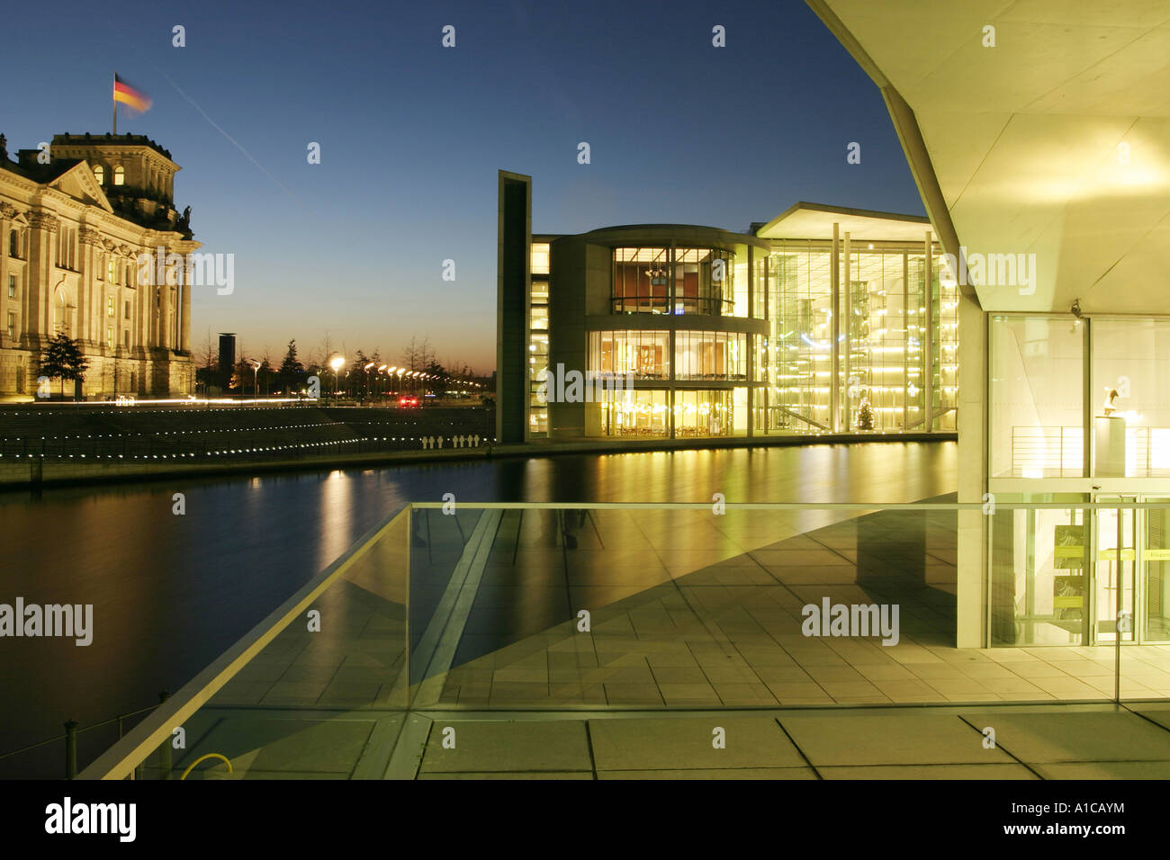 Band des Bundes with Reichstag und MarieElisabethLueders Building and