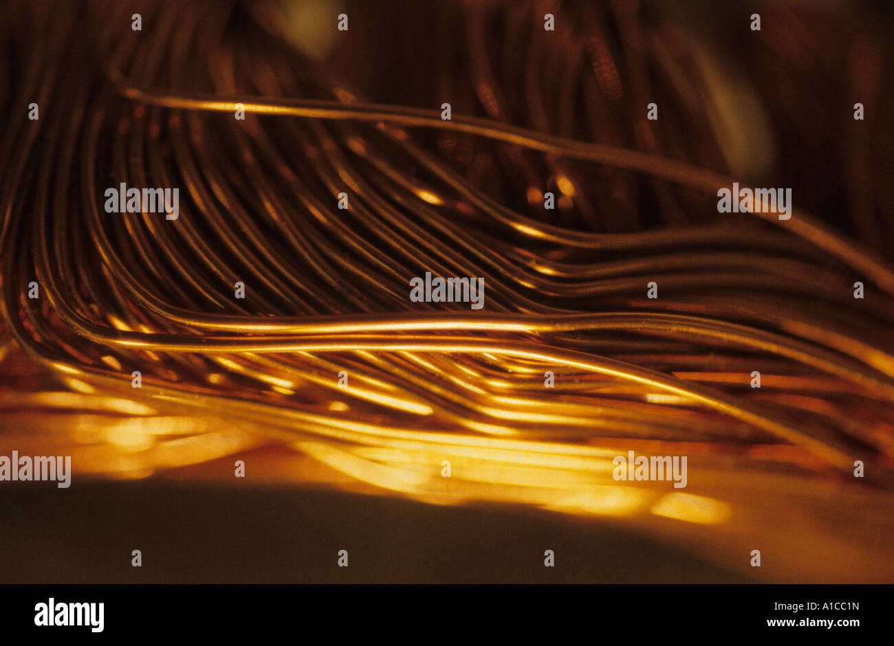 Copper metal hi-res stock photography and images - Alamy