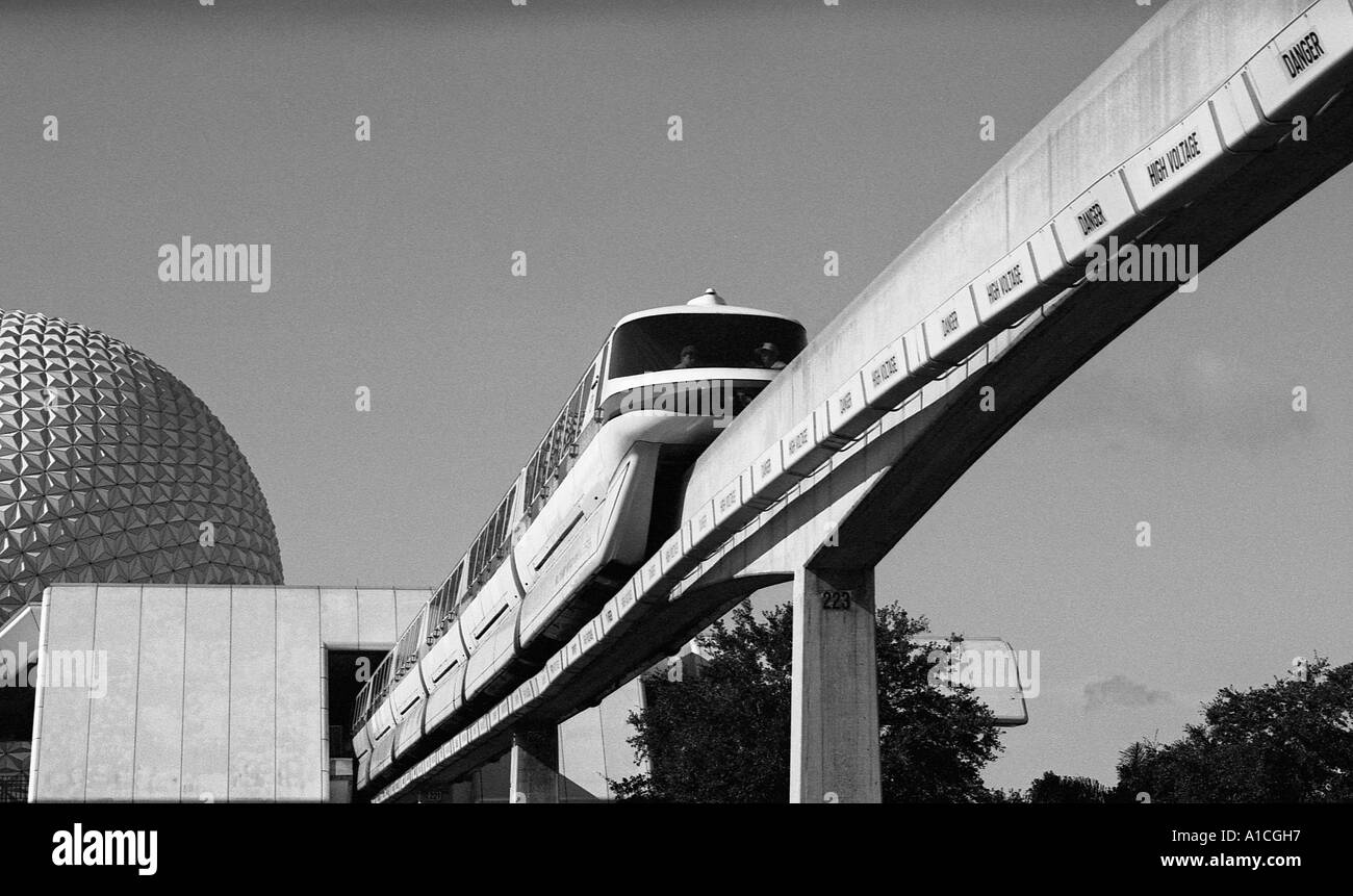 The monorail at Disney Epcot center in Florida Stock Photo Alamy