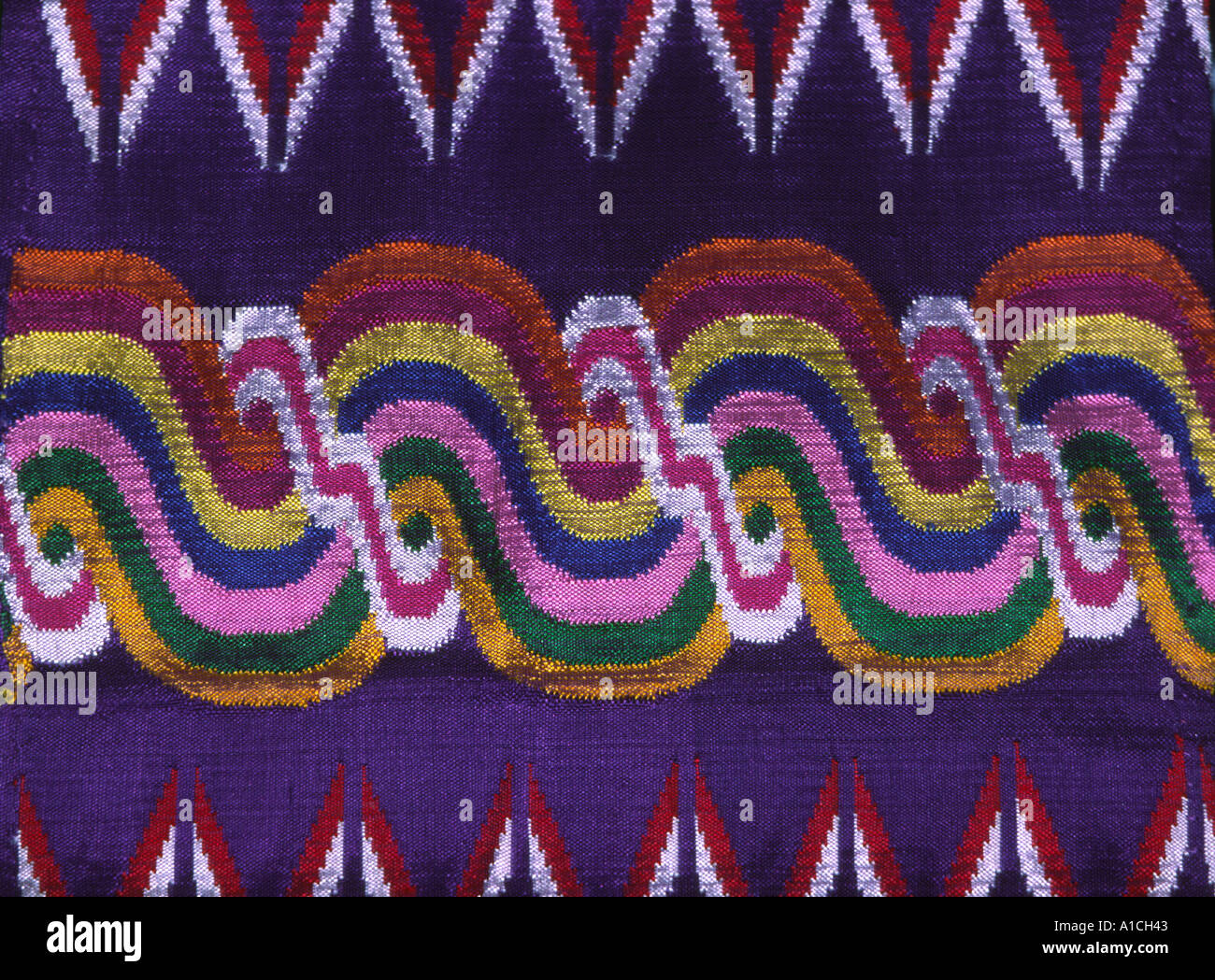 Myanmar Burma Mandalay textiles Acheik Lunyargyaw factory traditional woven silk design for lunghis Stock Photo