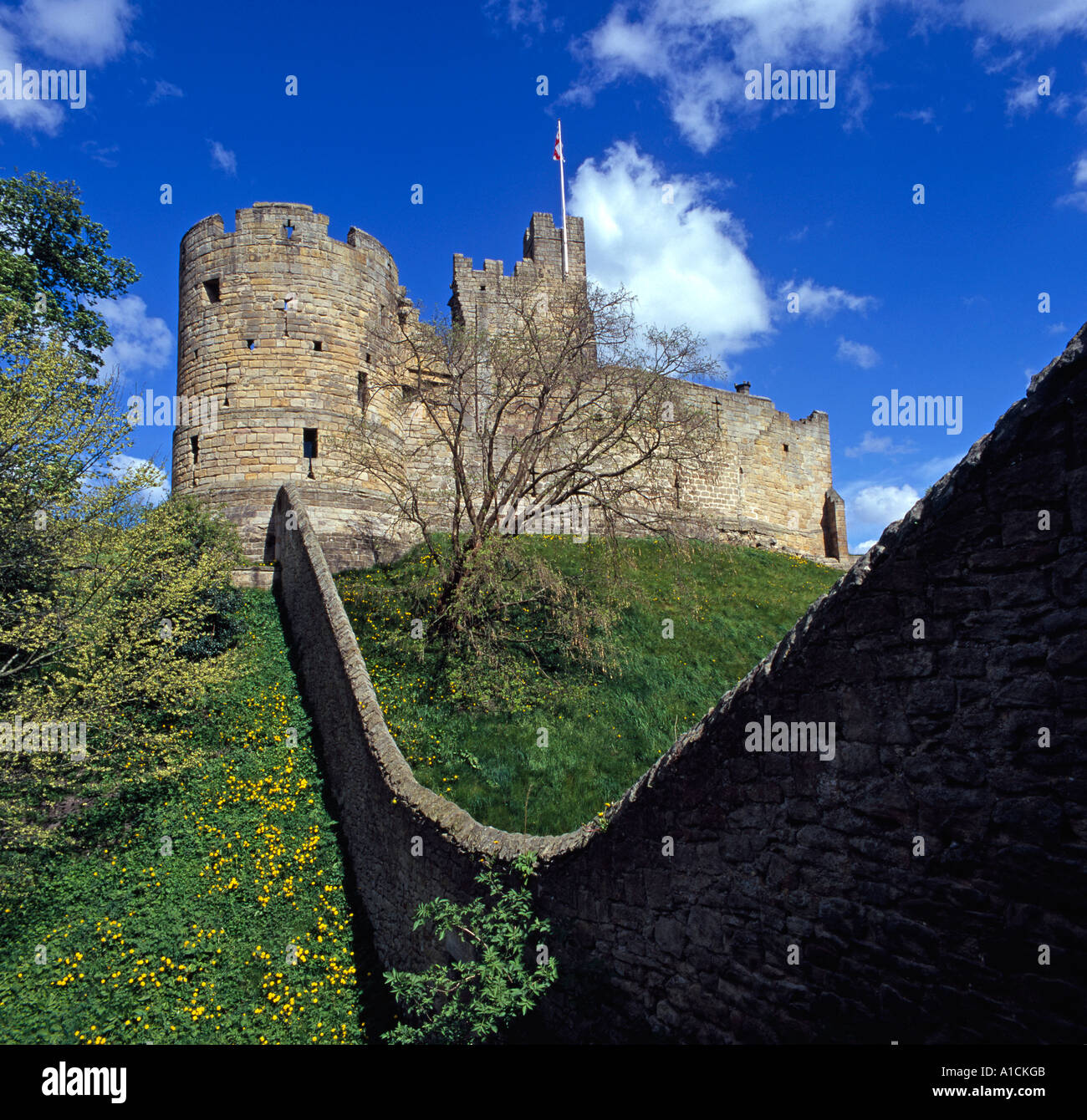Prudhoe castle hires stock photography and images Alamy