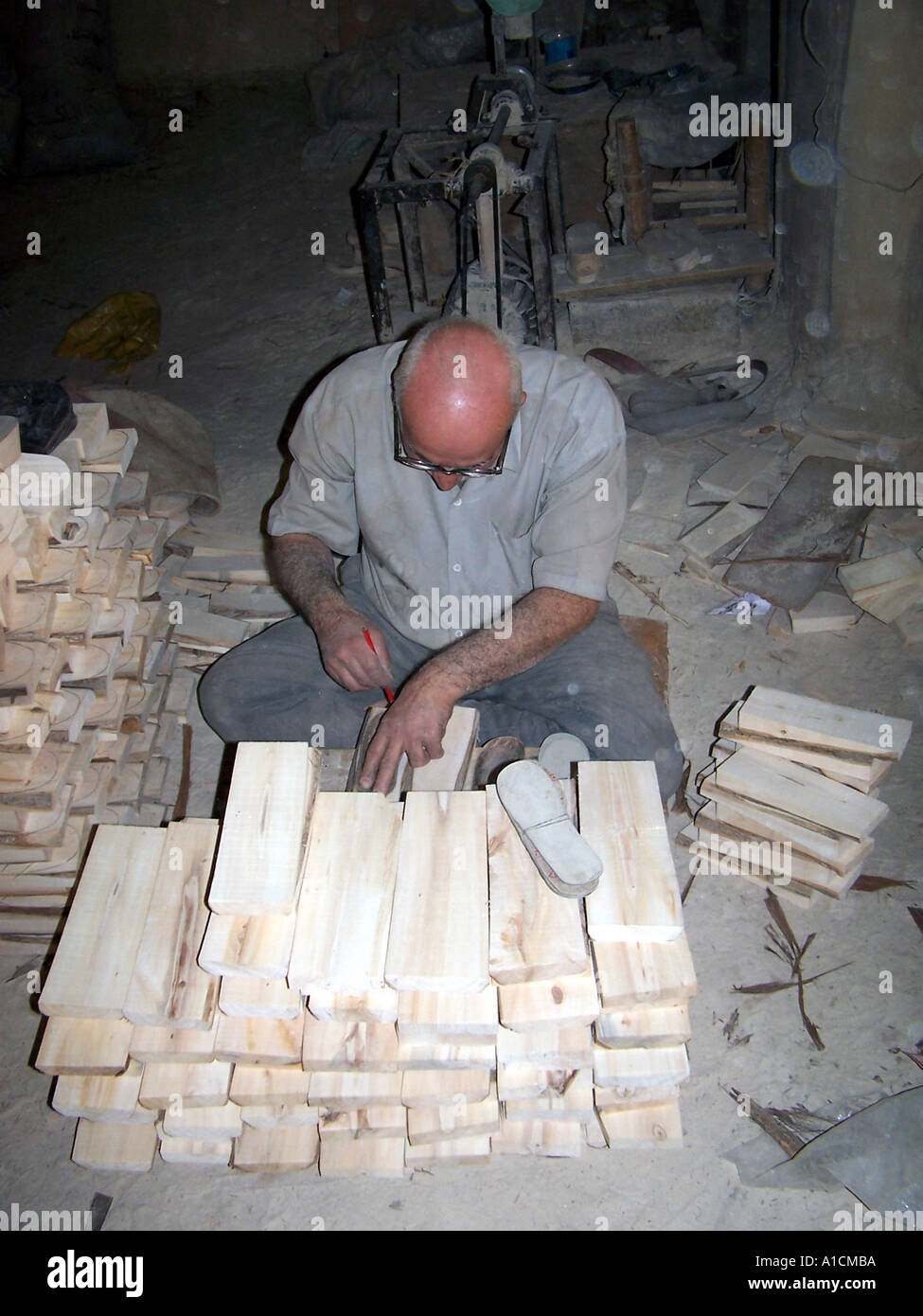 Syrian man making wooden shoes Damascus Syria Stock Photo - Alamy