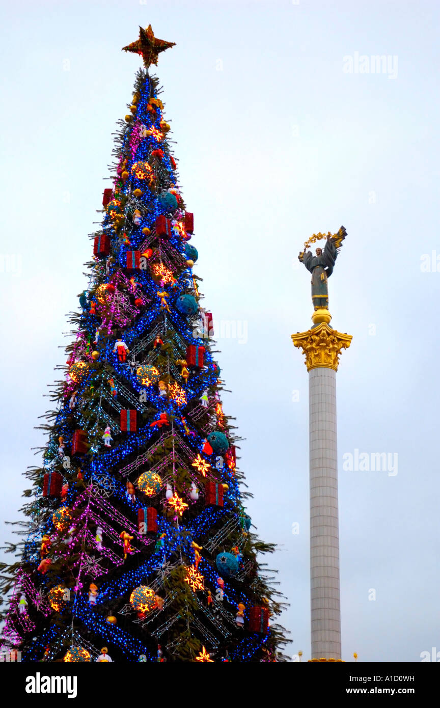 Ukraine christmas tree hi-res stock photography and images - Alamy