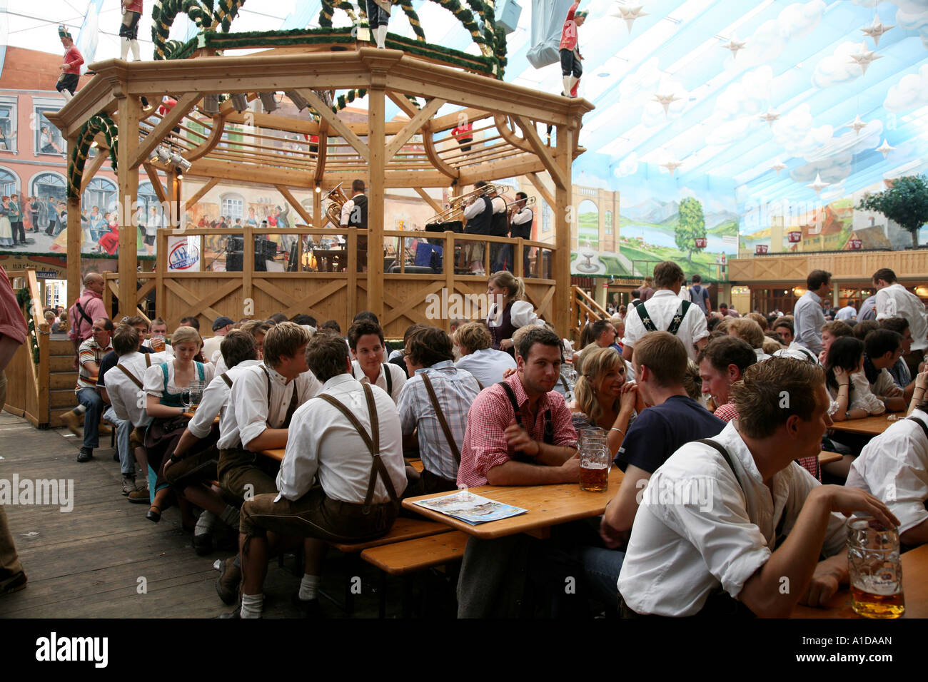 Crowds in Beer Tent in leather hosen at Oktoberfest in Munich Germany Stock  Photo - Alamy
